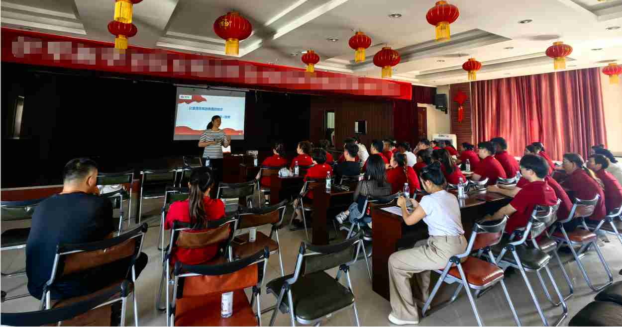 生鮮王牌實戰(zhàn)練兵記：家鄉(xiāng)好超市上演“理論+實操”超強培訓(xùn)！